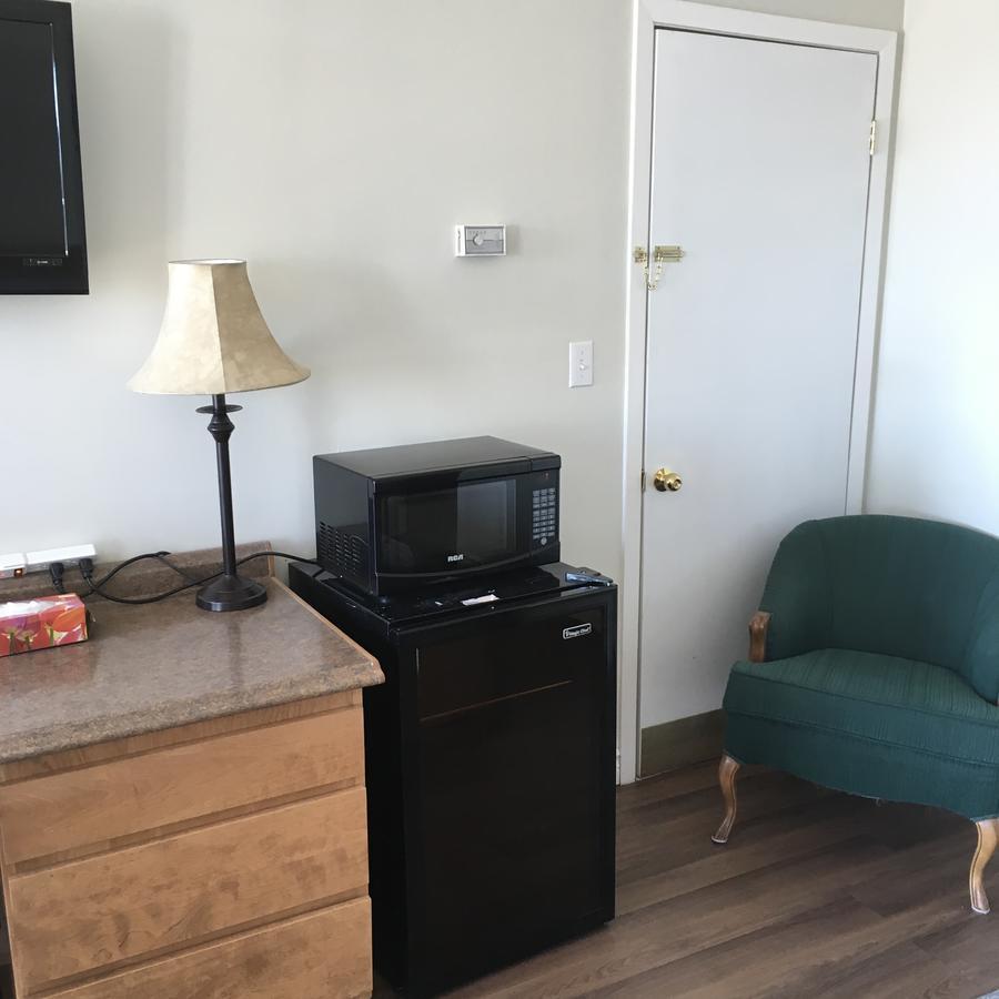 Anchor Motel And Suites Bedeque Екстер'єр фото