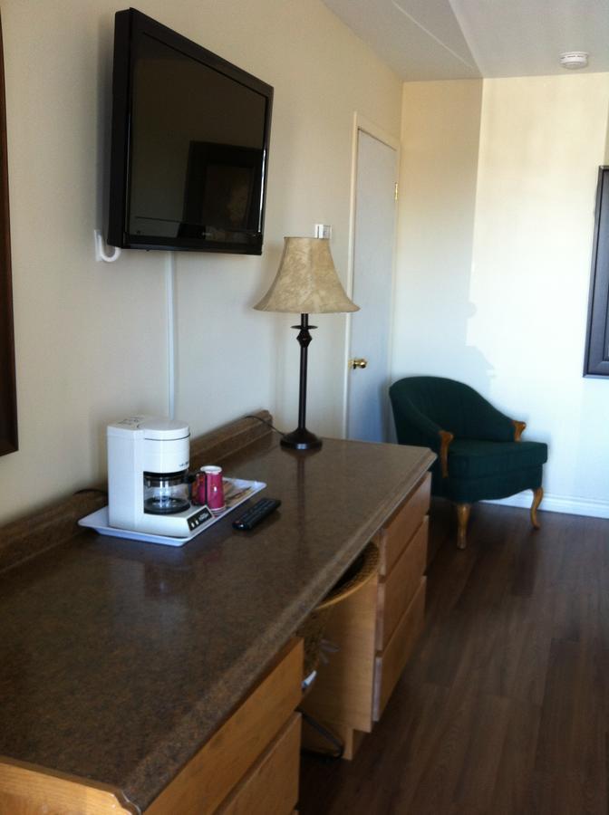 Anchor Motel And Suites Bedeque Екстер'єр фото