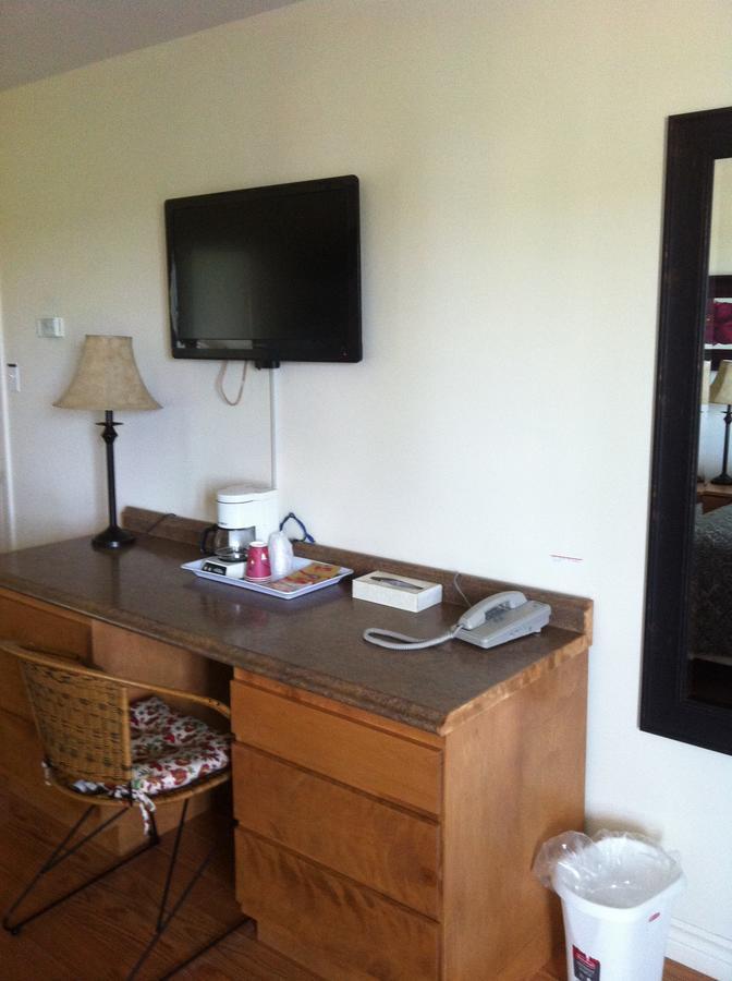 Anchor Motel And Suites Bedeque Екстер'єр фото